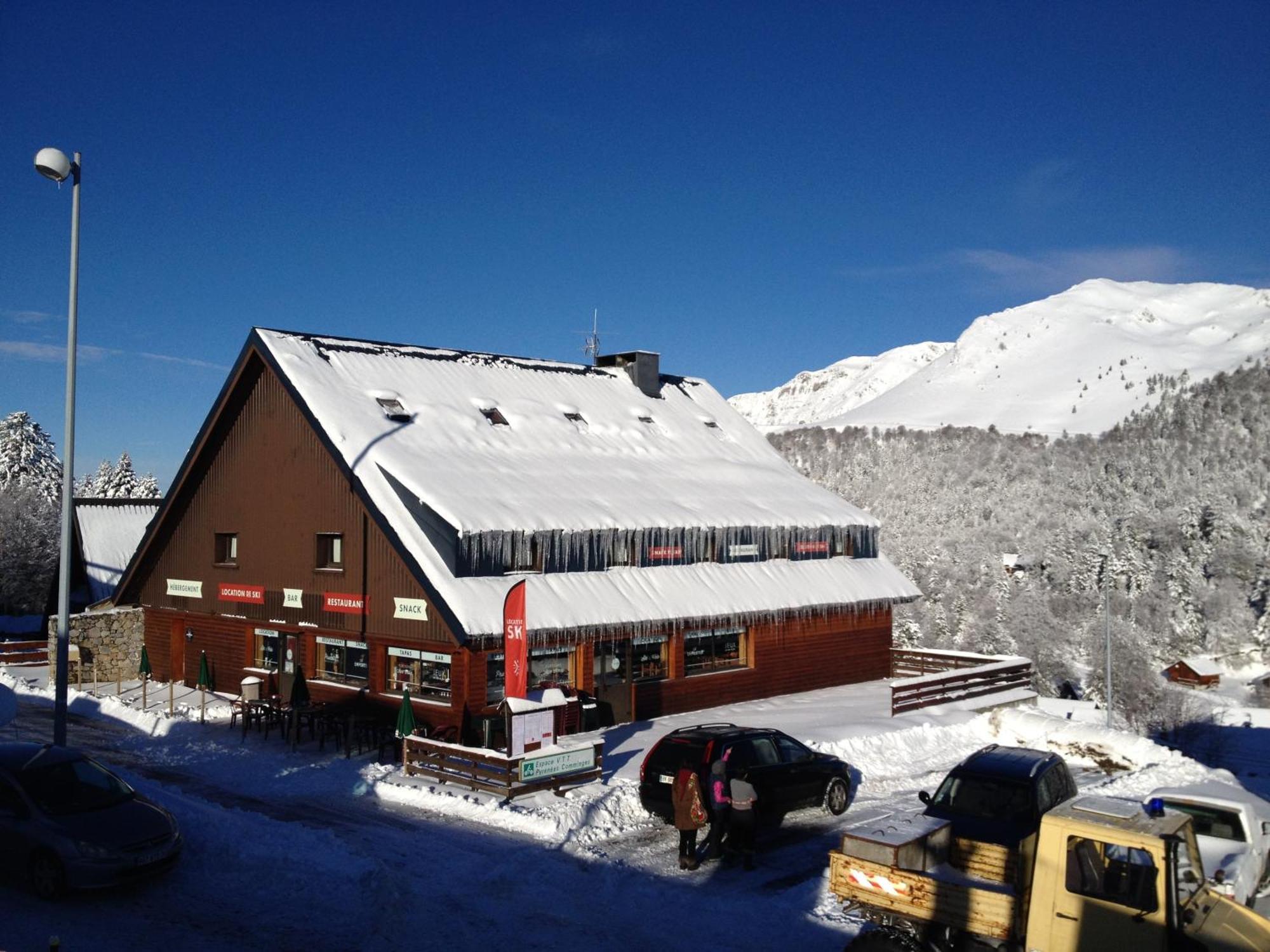 Hotel Le Tuc De L'Etang Boutx Exterior photo